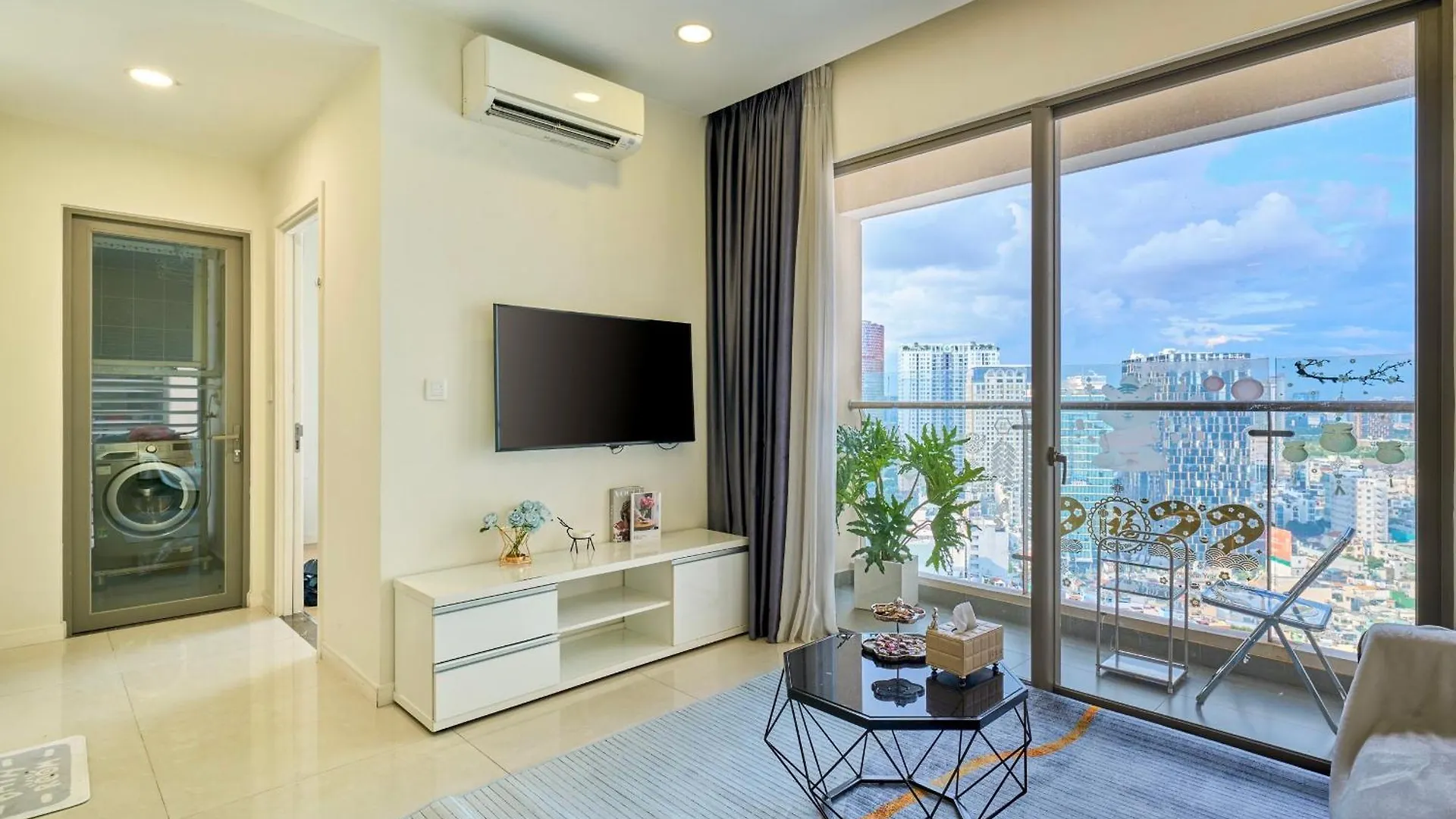 Amber Luxury Apartment Millennium Free Pool Ho Chi Minh City 0*,  Vietnam