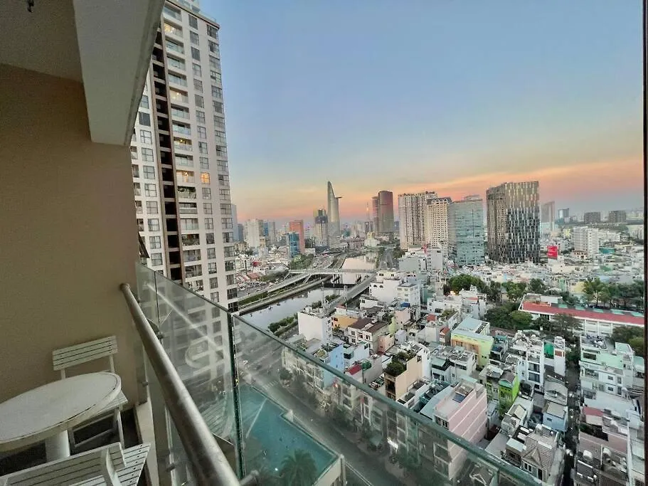 Amber Luxury Apartment Millennium Free Pool Ho Chi Minh City